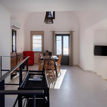 La Maltese Hotel Imerovigli (Santorini)